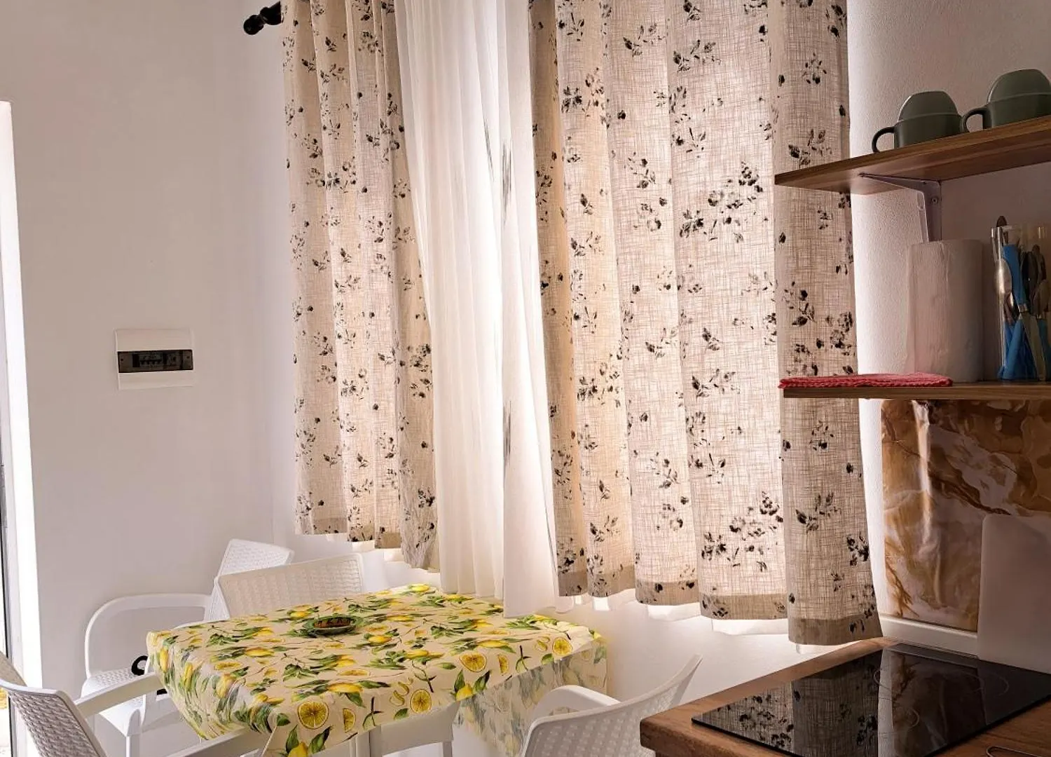 Villa Troi Beach House Vlore