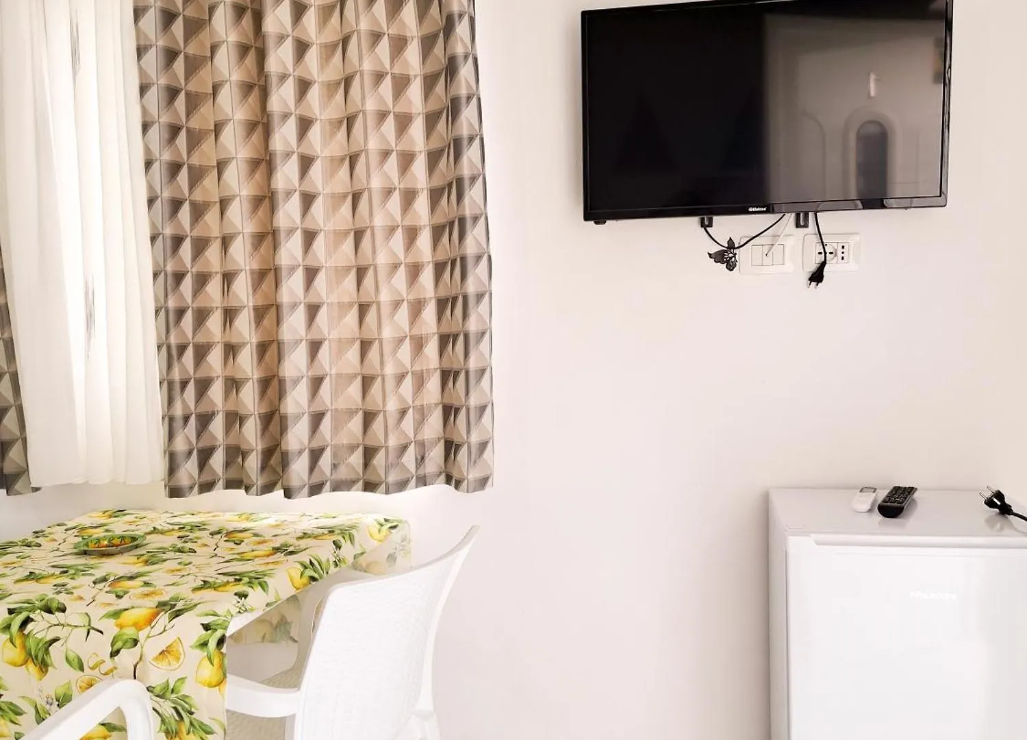 Villa Troi Beach House Vlore